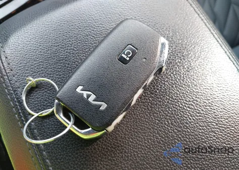 2023 Kia Sportage X-Line z USA, uszkodzony, nr VIN 5XYK6CAF7PG053228